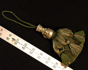 5" Tassel, Fancy Head in Greens & Taupe