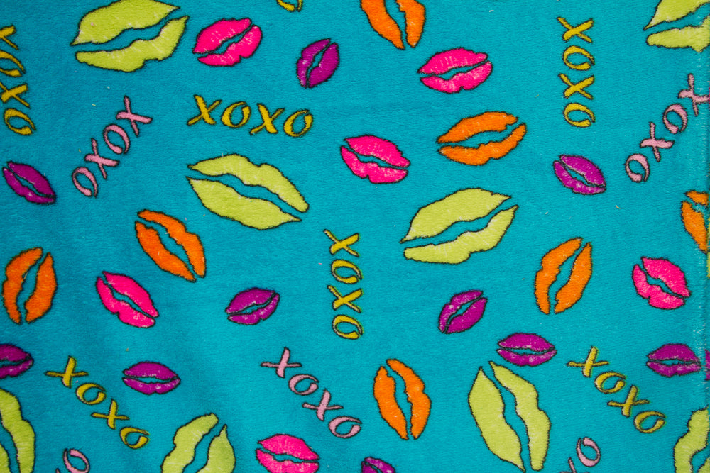 Ultra Plush Whisper Fleece Fabric--Lips & Kisses